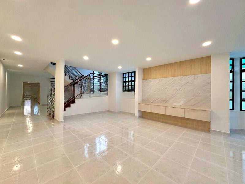 DOUBLE BAY RESIDENCES 9