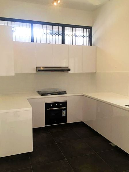 FABER HILLS 4