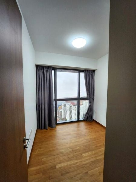 STIRLING RESIDENCES 4