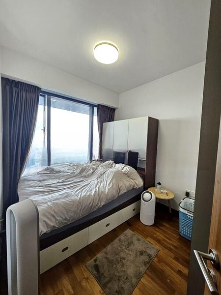 STIRLING RESIDENCES 5