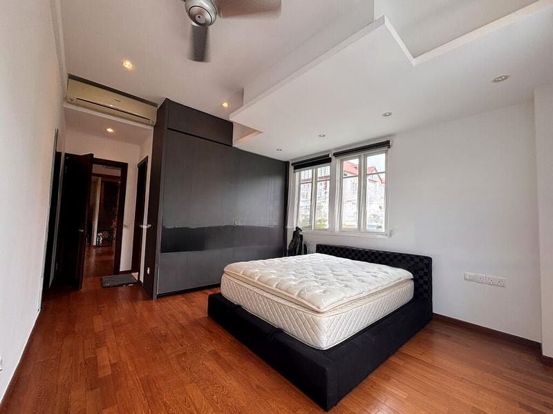 KEW VALE 10