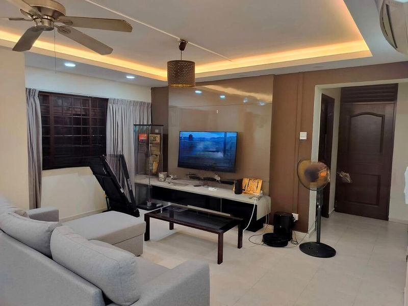 SERANGOON NTH AVE 4 9