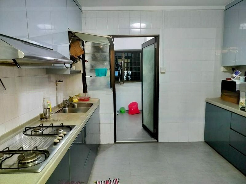 SERANGOON NTH AVE 4 5