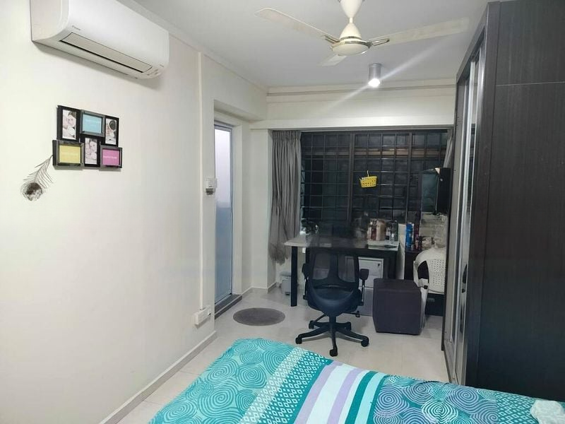 SERANGOON NTH AVE 4 7