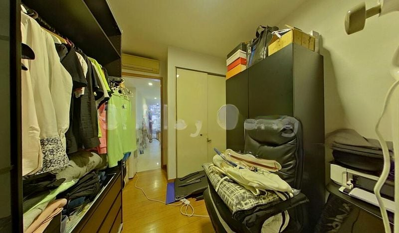 MARINA BAY SUITES 10