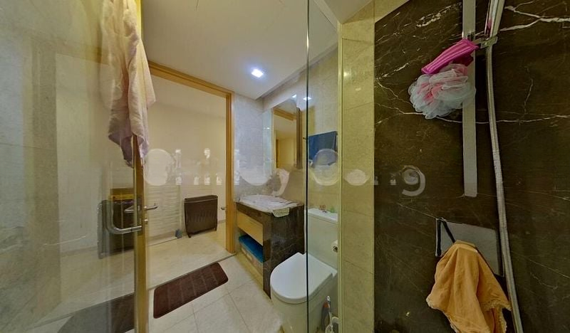 MARINA BAY SUITES 13