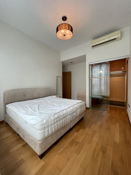 ONE DEVONSHIRE 9