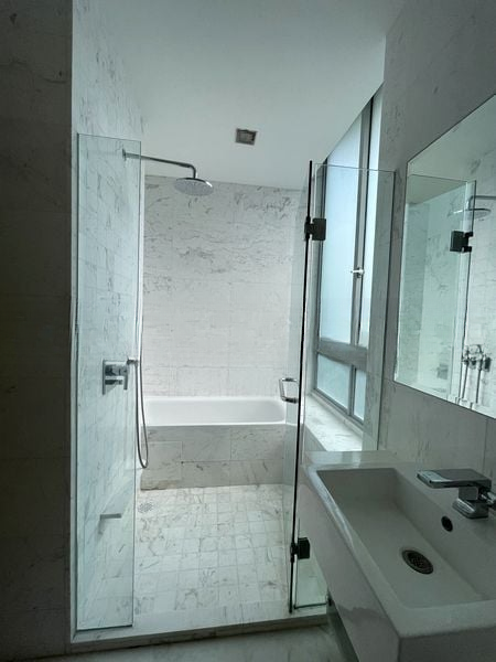 ONE DEVONSHIRE 12