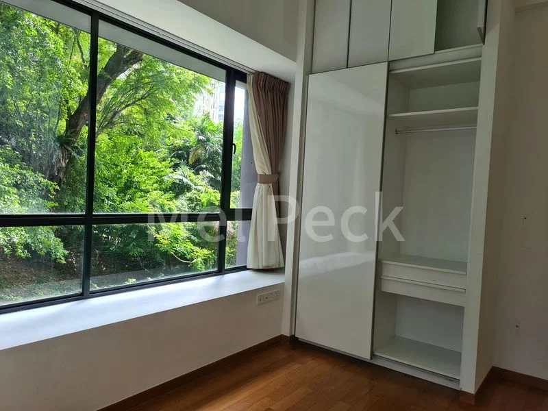 TREASURE ON BALMORAL 2