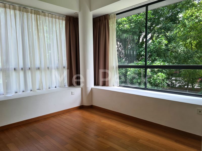 TREASURE ON BALMORAL 9