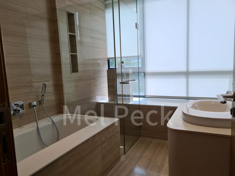 TREASURE ON BALMORAL 13