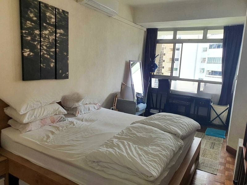 ELIZABETH HEIGHTS 5
