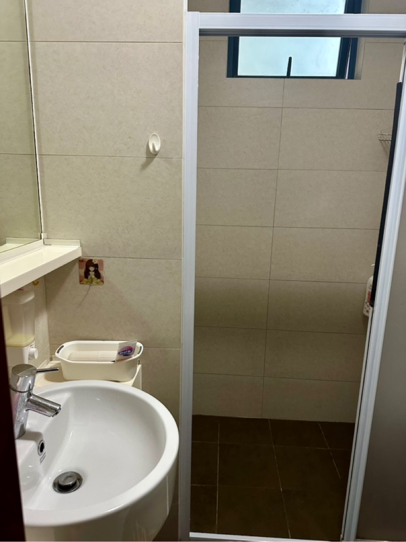 CITY SQUARE RESIDENCES 23