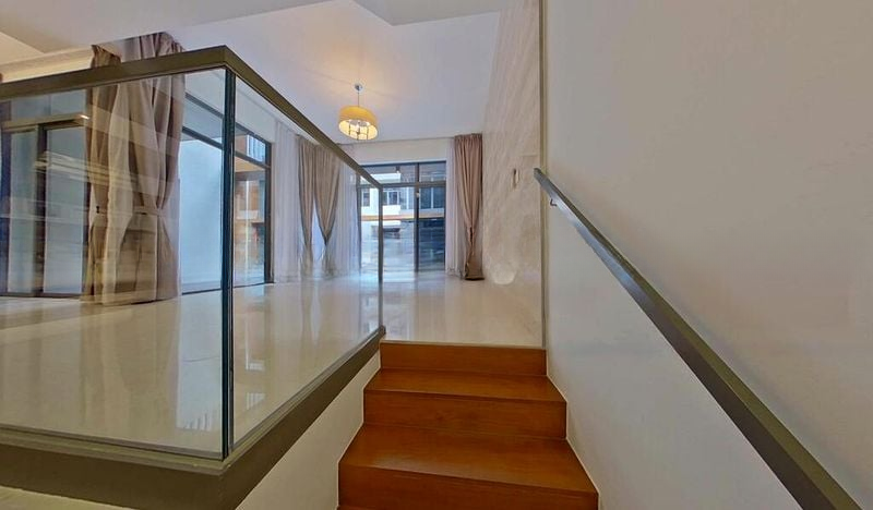 WESTCOVE CONDOMINIUM 8