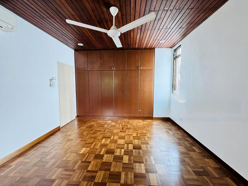 FABER HILLS 9
