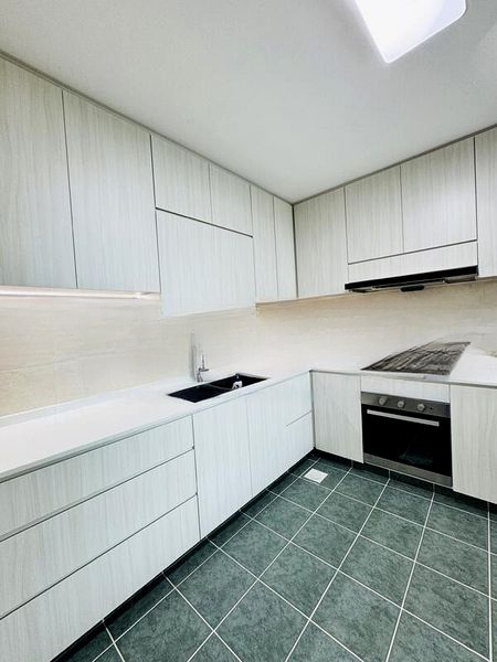 FABER HILLS 12
