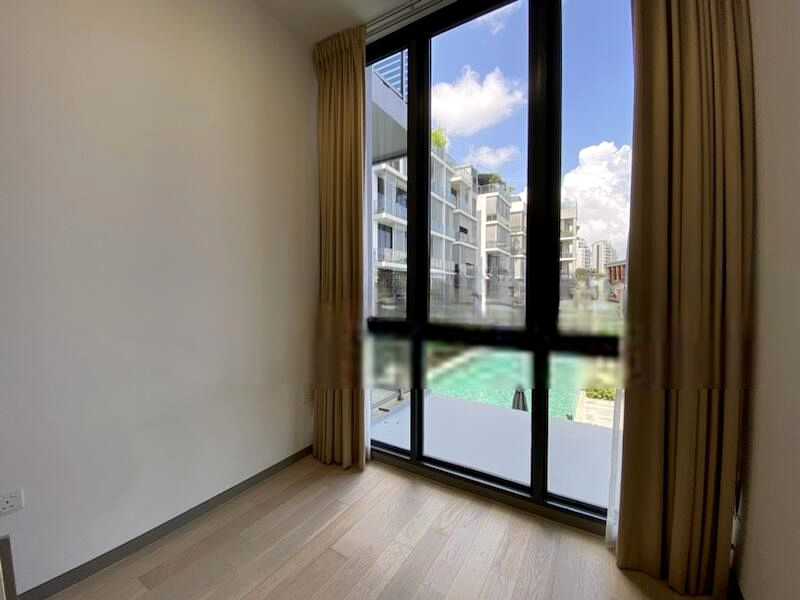 ROBIN RESIDENCES 8