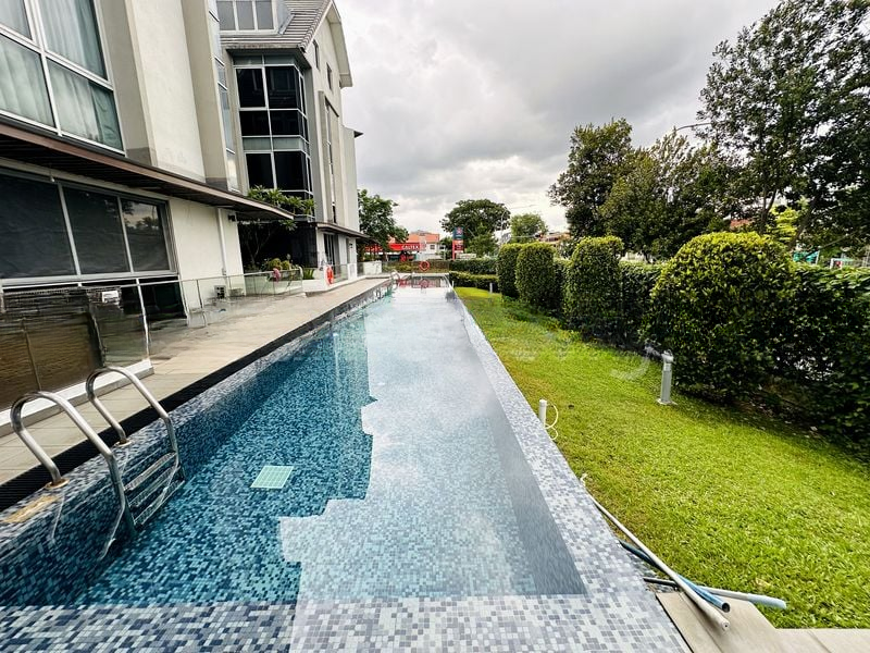 CHARLTON RESIDENCES 7