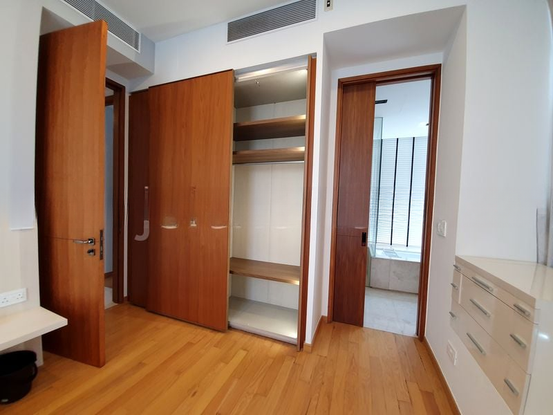 ONE BALMORAL 5