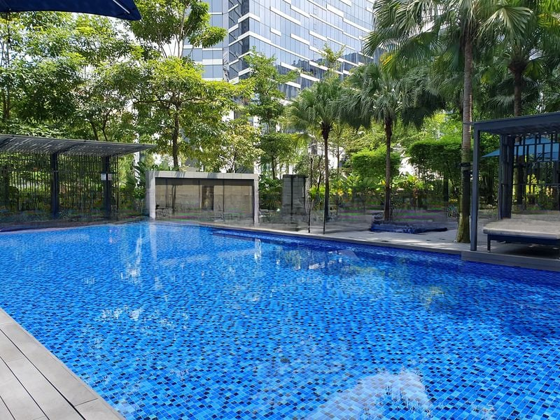 ONE BALMORAL 10