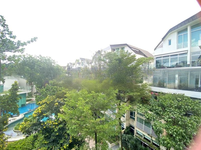 THE BOTANIC ON LLOYD 5