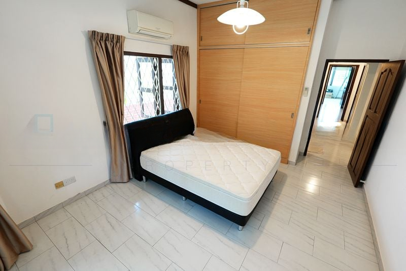 CHANGI GROVE 8