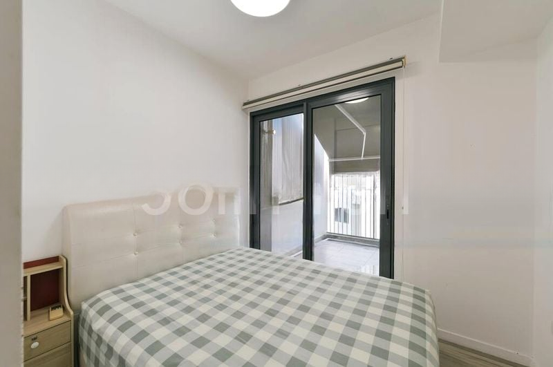 THE LAKEFRONT RESIDENCES 5