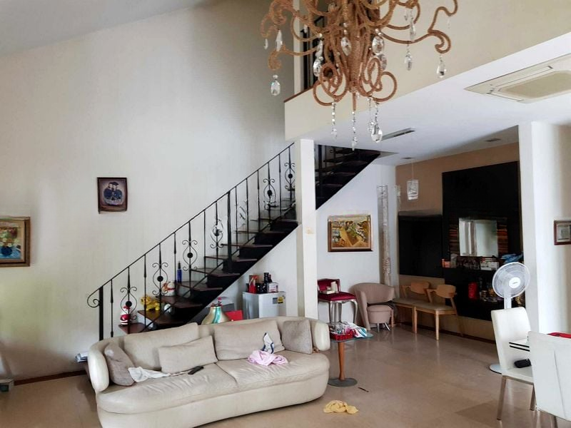 MAYFAIR PARK 6