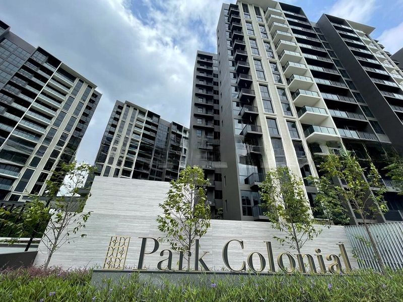PARK COLONIAL 7
