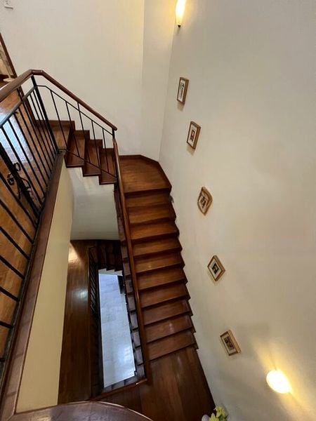 LAKESIDE GROVE 1