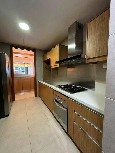 THE BERTH BY THE COVE 2