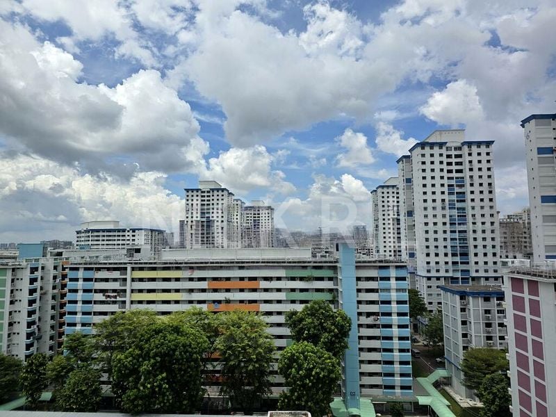LOR 8 TOA PAYOH 2