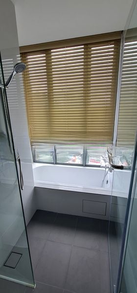 URBANA 4