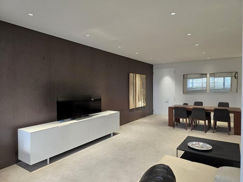 ORCHARD TOWERS 4