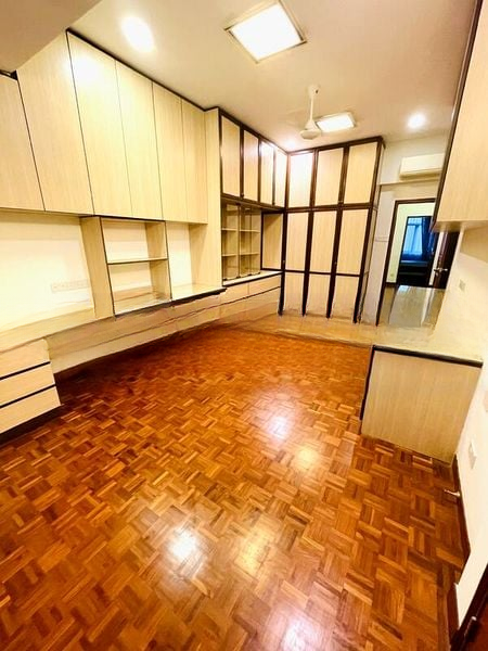 SELETAR SPRINGS CONDOMINIUM 3