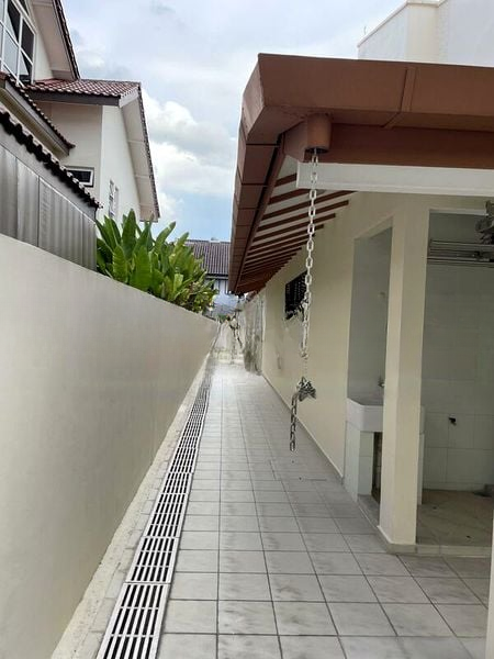 SELETAR SPRINGS CONDOMINIUM 1