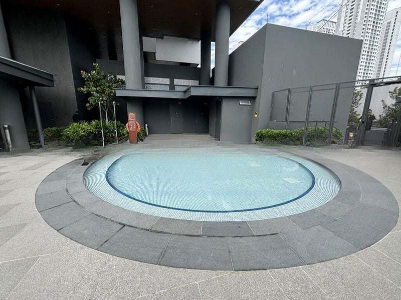 ONE HOLLAND VILLAGE RESIDENCES 6