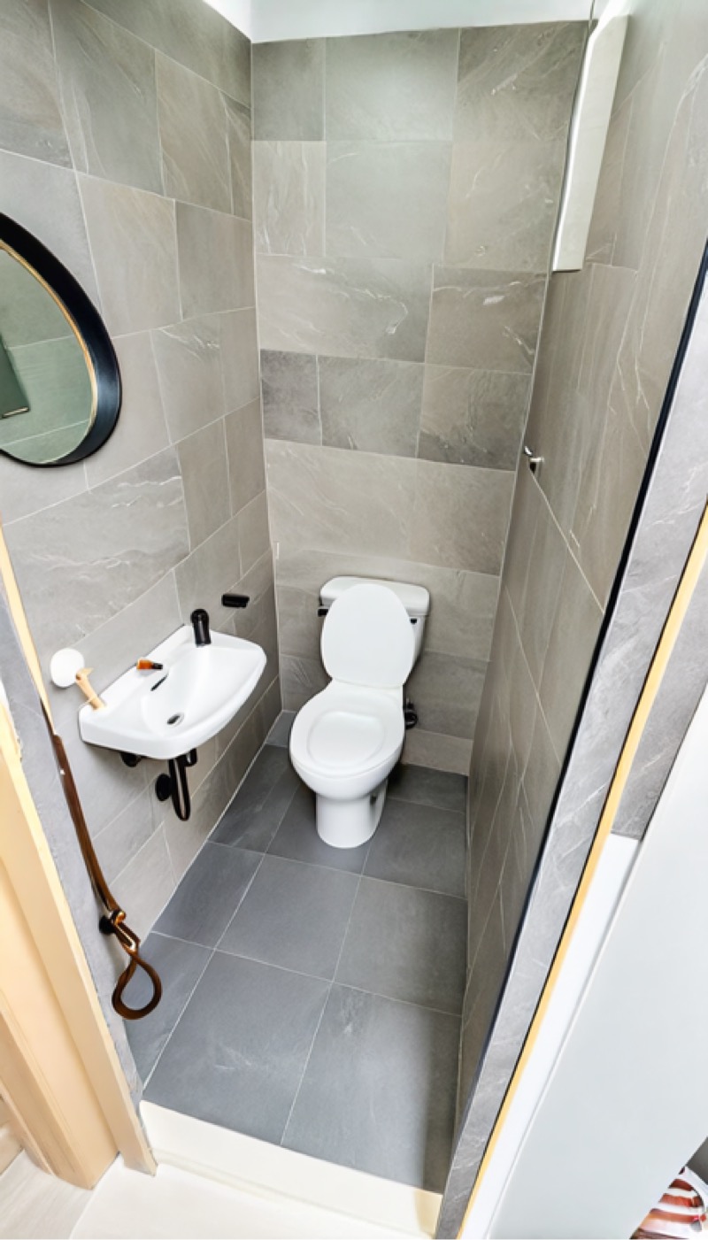 HILLVIEW APARTMENTS 3