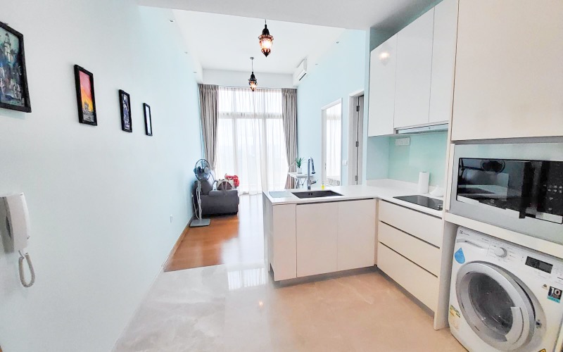 KINGSFORD . HILLVIEW PEAK 19