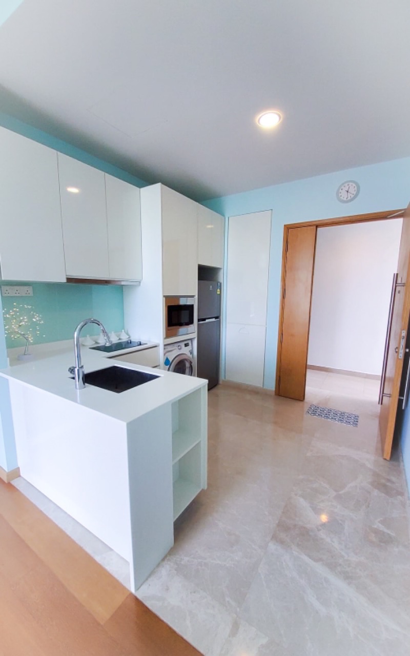 KINGSFORD . HILLVIEW PEAK 21