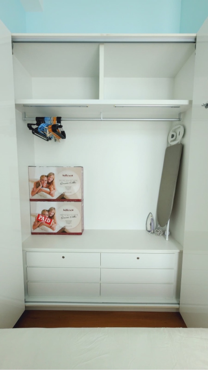 KINGSFORD . HILLVIEW PEAK 25