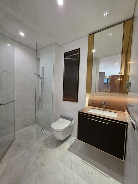 SOUTH BEACH RESIDENCES 4