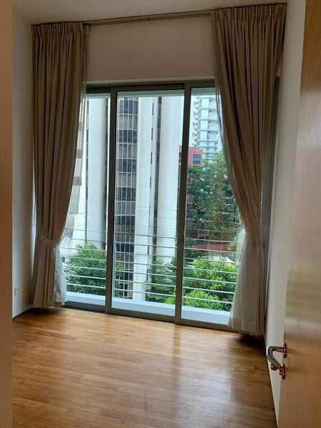 LEONIE HILL RESIDENCES 7