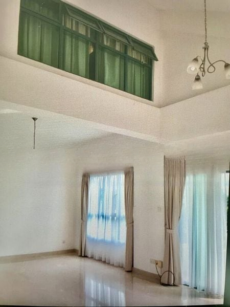 FIFTH AVENUE CONDOMINIUM 12