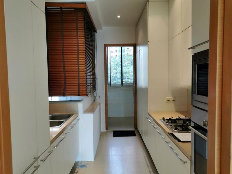 LEONIE HILL RESIDENCES 2