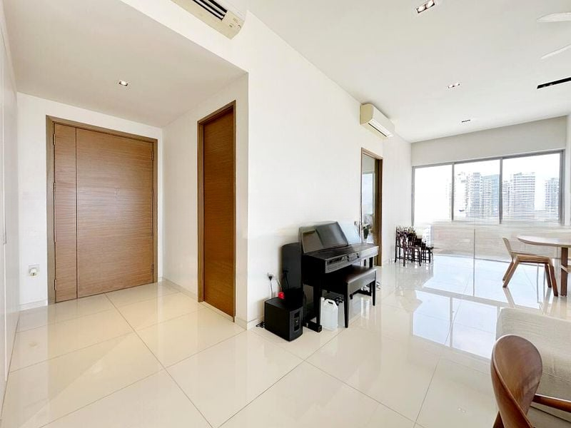 THE WHARF RESIDENCE 4