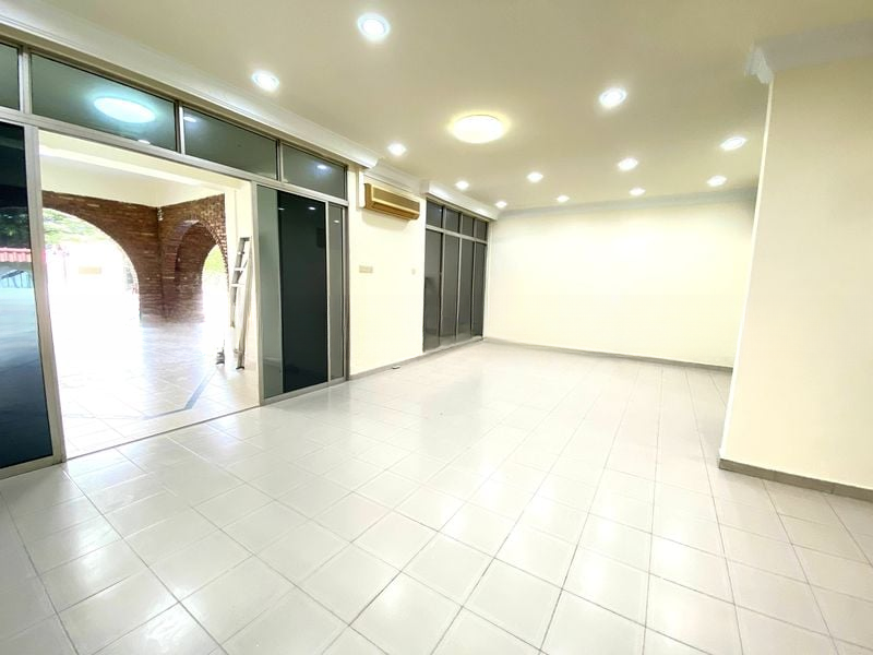 GREEN HILL ESTATE 9