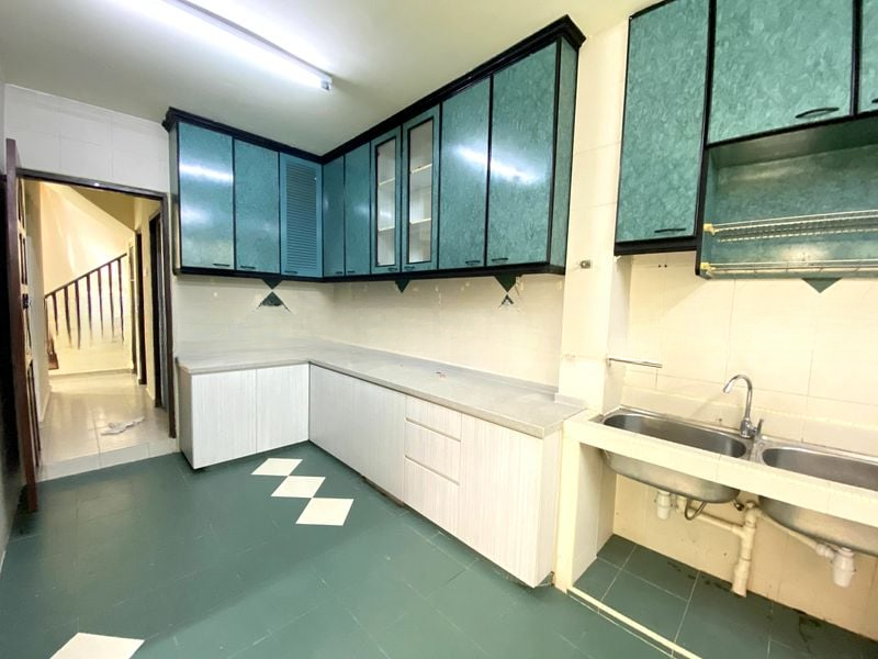 GREEN HILL ESTATE 8