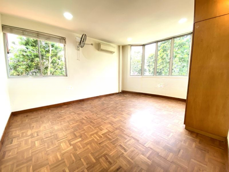 GREEN HILL ESTATE 7