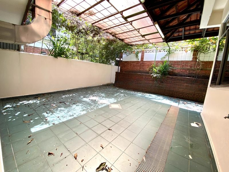GREEN HILL ESTATE 11
